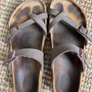 Birkenstock Mayari Sandal